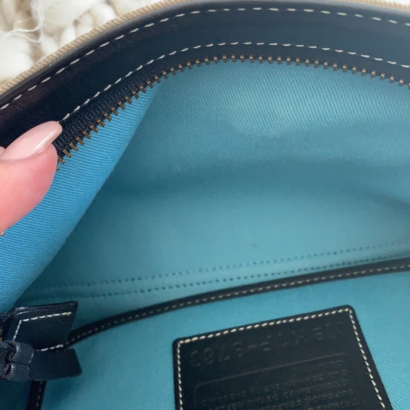Vintage Coach Canvas Purse - Picture 16 of 16